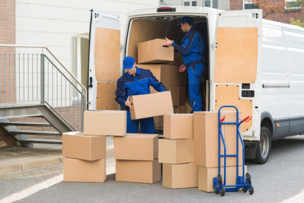 Movers Etobicoke